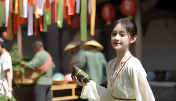 端午节包粽子文化摄影图1