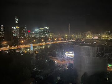 城市夜景摄影图
