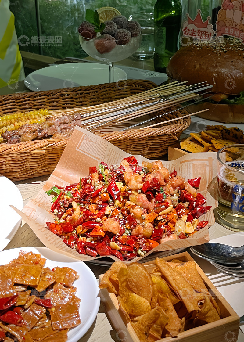 高清大图下载【趣麦麦图】辣子鸡丁小吃