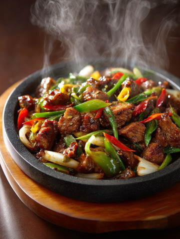 小炒肉家常菜摄影图8