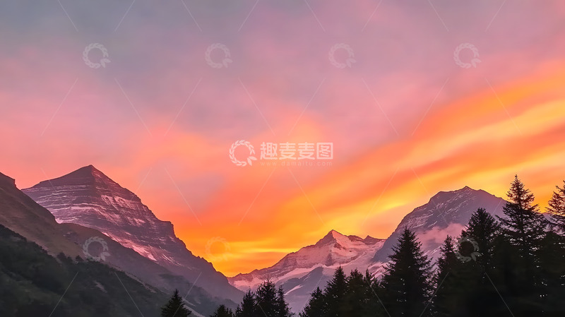 高清大图下载【趣麦麦图】山边日落壮丽晚霞风景5