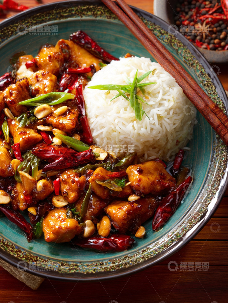 高清大图下载【趣麦麦图】宫保鸡丁盖饭