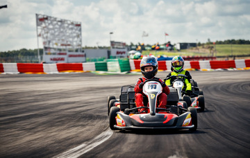 卡丁车比赛赛场竞赛AI插画海报背景高清图11