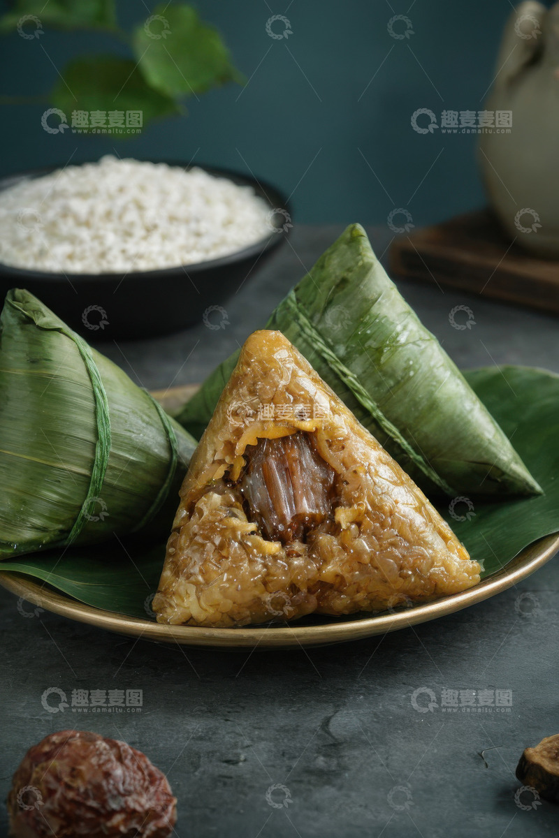 高清大图下载【趣麦麦图】-绿色端午节新鲜肉棕子AI插画海报高清图片12