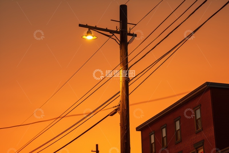 高清大图下载【趣麦麦图】黄昏下的电线杆子