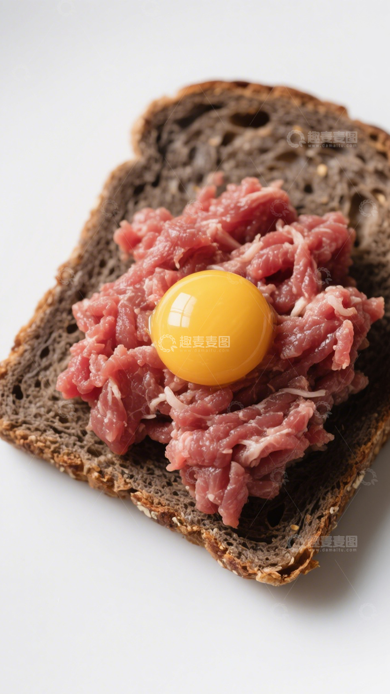 高清大图下载【趣麦麦图】生牛肉鹌鹑蛋吐司1