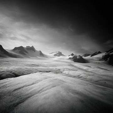 冰川与群峰场景AI插画摄影照片高清图片素