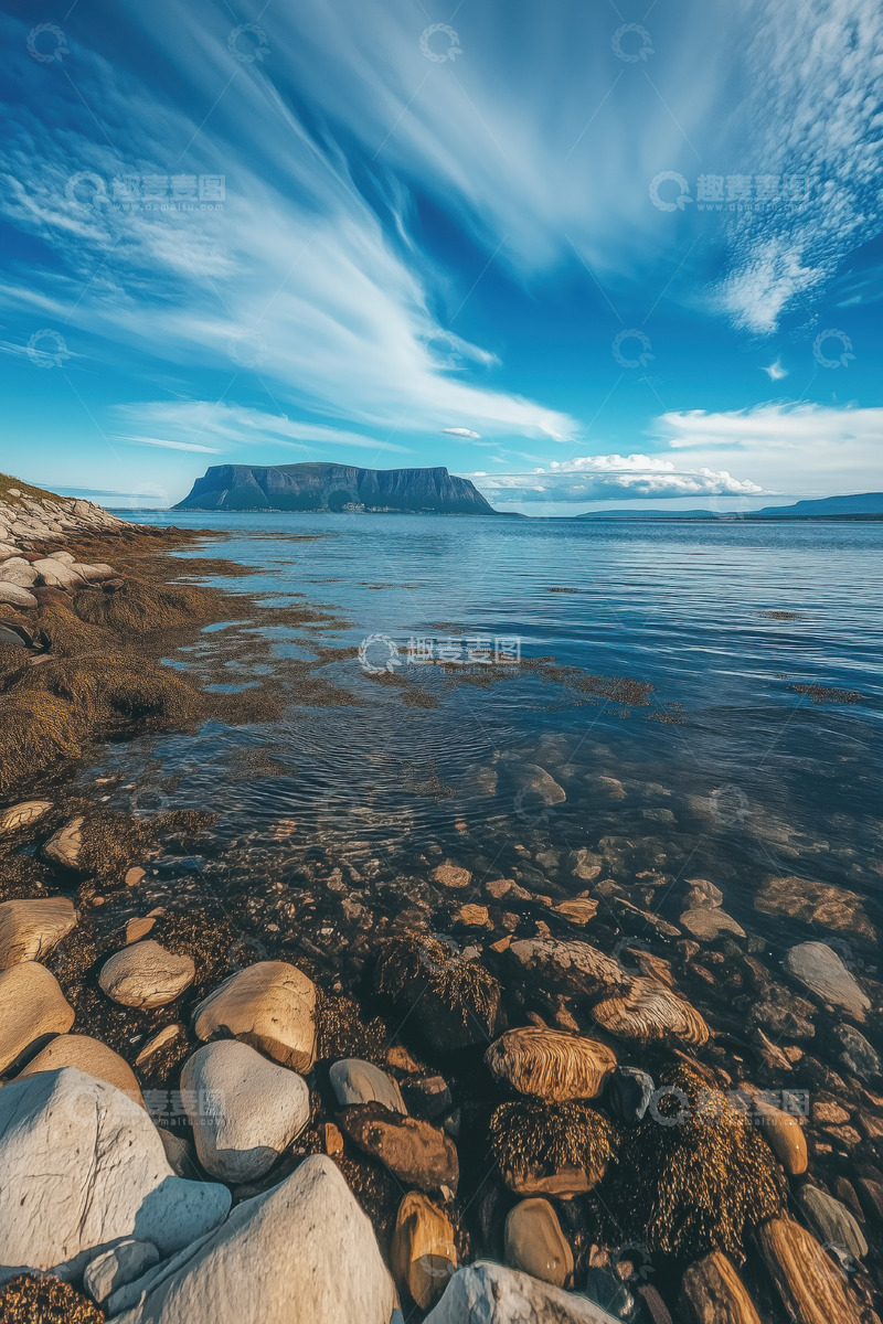 高清大图下载【趣麦麦图】宁静的海岸风光AI插画摄影照片高清图片素1