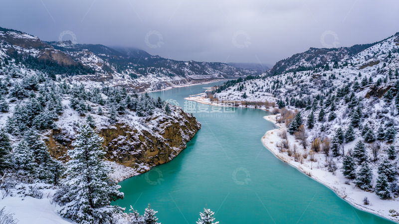 高清大图下载【趣麦麦图】冬季雪山冰封河流美景3