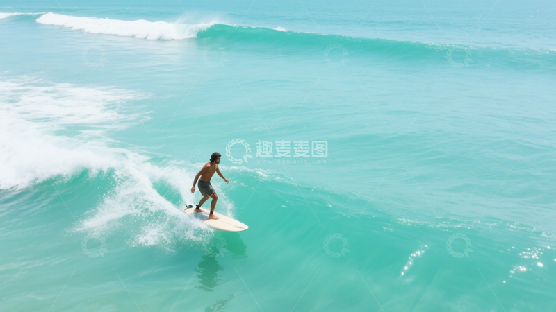 高清大图下载【趣麦麦图】海上冲浪自由瞬间2