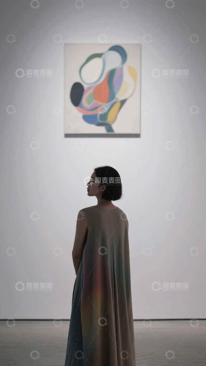 高清大图下载【趣麦麦图】艺术观展静谧审美1