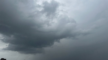 将要下雨阴天乌云密布实拍