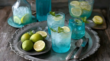 夏日蓝色柠檬冰饮1