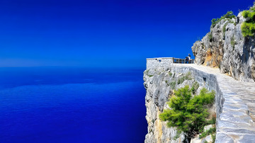 山崖大海国外旅游景点