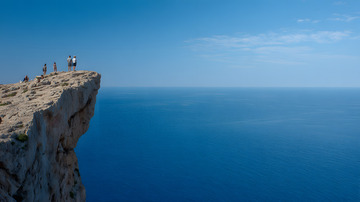 山崖大海国外旅游景点1