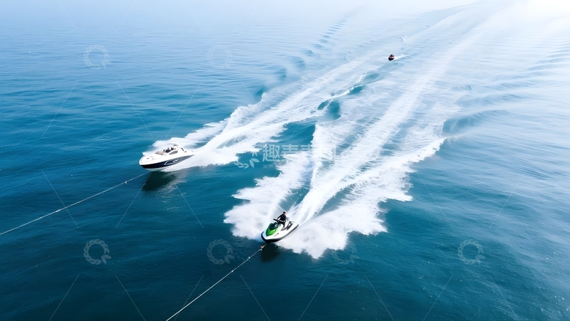 高清大图下载【趣麦麦图】海上摩托艇与快艇竞速1