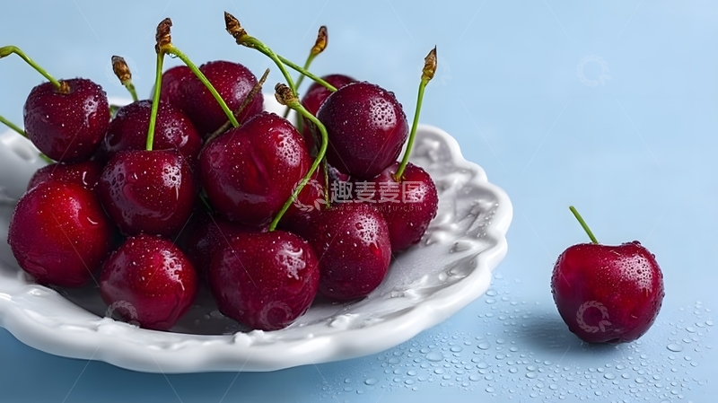 高清大图下载【趣麦麦图】白盘里的鲜樱桃