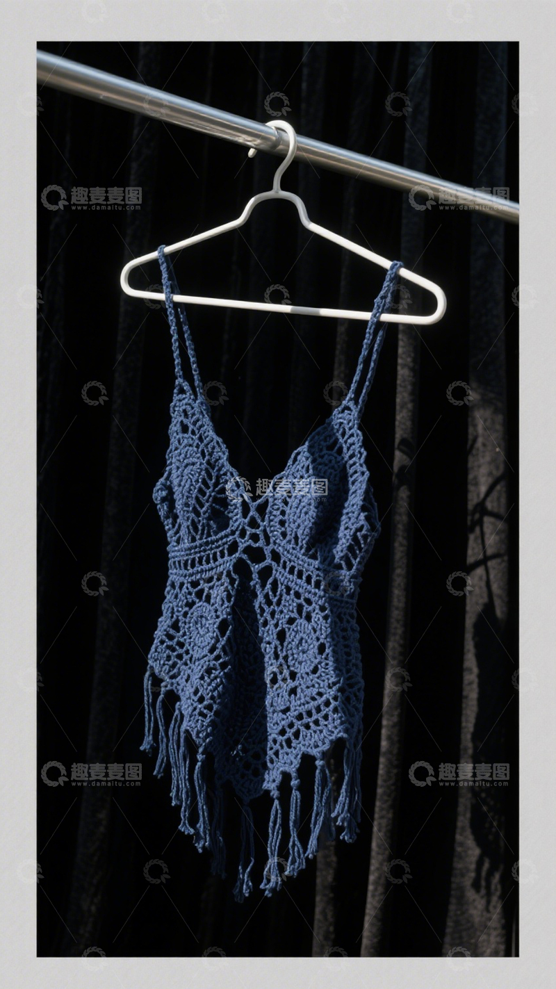 高清大图下载【趣麦麦图】清新甜美钩织吊带