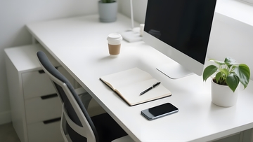 简约整洁办公桌摄影