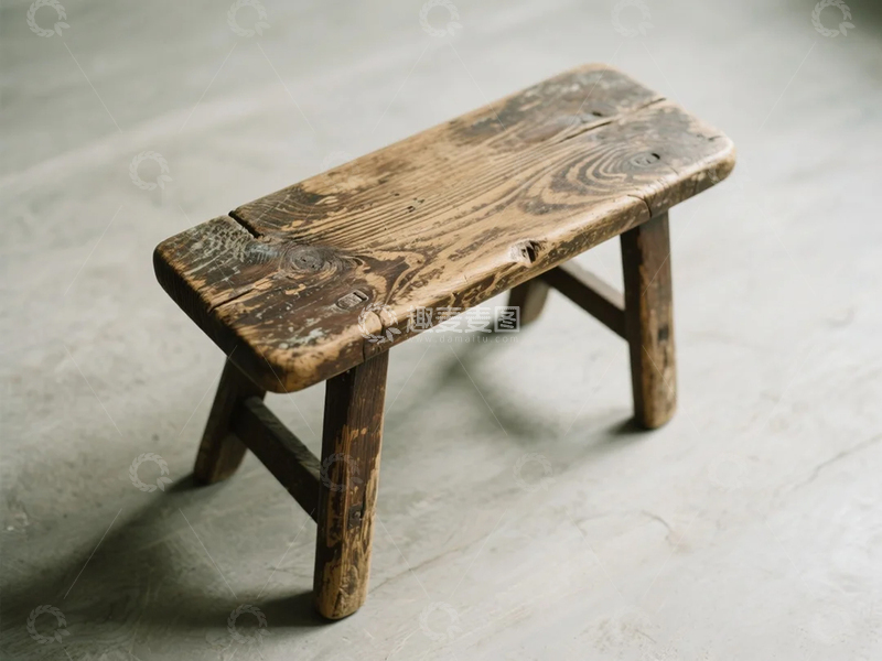 高清大图下载【趣麦麦图】老式木质凳子