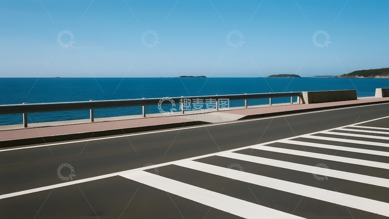 高清大图下载【趣麦麦图】海岸公路，辽阔蓝天海景