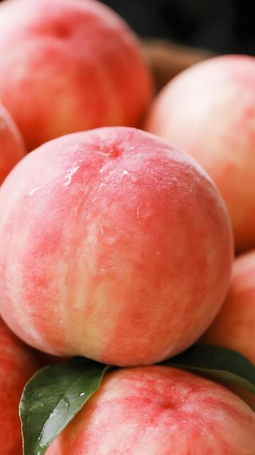 鲜嫩多汁水蜜桃篮特写4