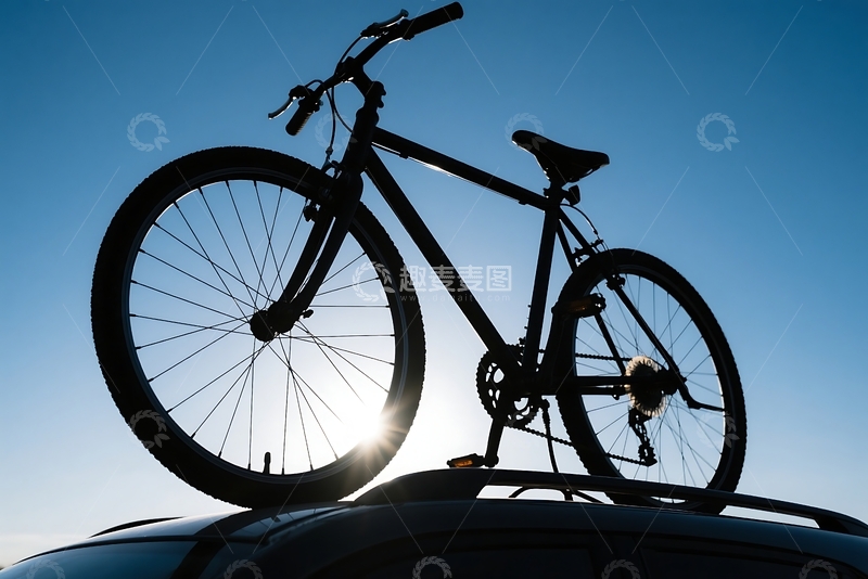 高清大图下载【趣麦麦图】车顶上的自行车 (1)