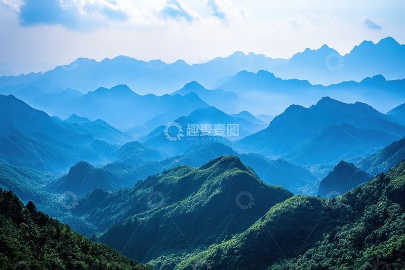 高清大图下载【趣麦麦图】高山远山云雾缭绕