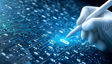 手触数字电路板展现科技魅力