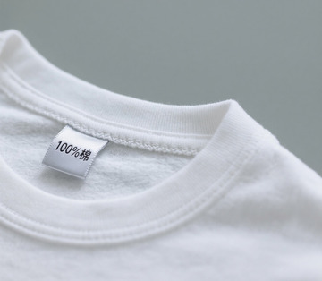 白色衣服   真实摄影