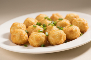 创意美食炸鱼丸美食摄影