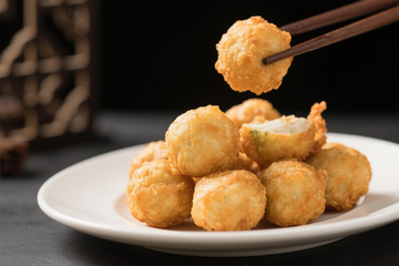 创意美食炸鱼丸美食摄影1