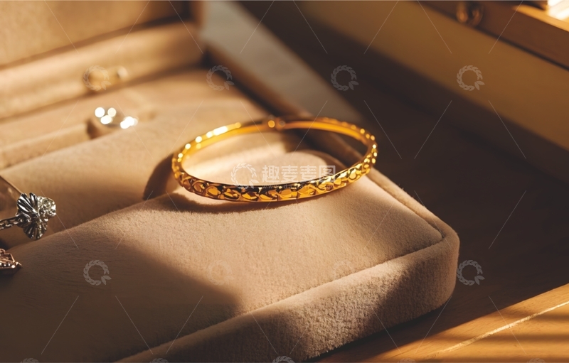 高清大图下载【趣麦麦图】黄金手链实拍图片