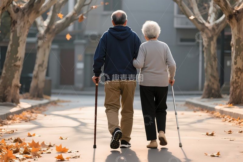高清大图下载【趣麦麦图】夕阳红关爱老年人