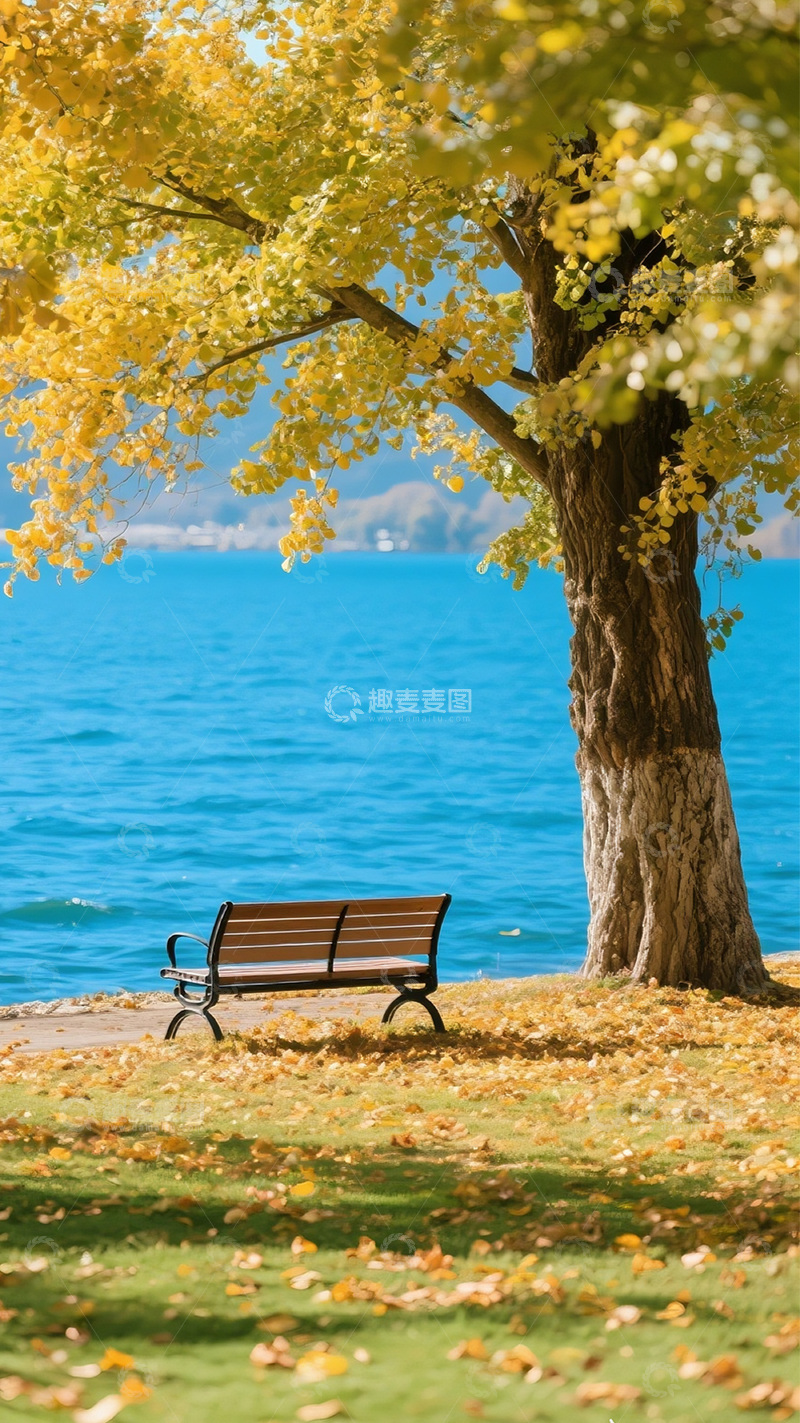 高清大图下载【趣麦麦图】秋天水边的银杏树7