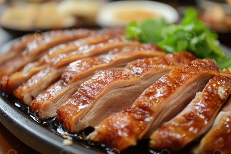 高清大图下载【趣麦麦图】一盘切块烤鸡肉