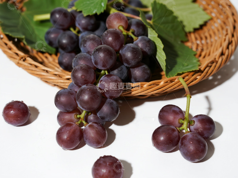 高清大图下载【趣麦麦图】一篮紫色的葡萄15