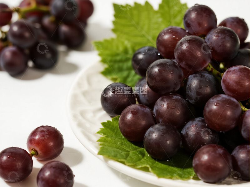 高清大图下载【趣麦麦图】一篮紫色的葡萄24