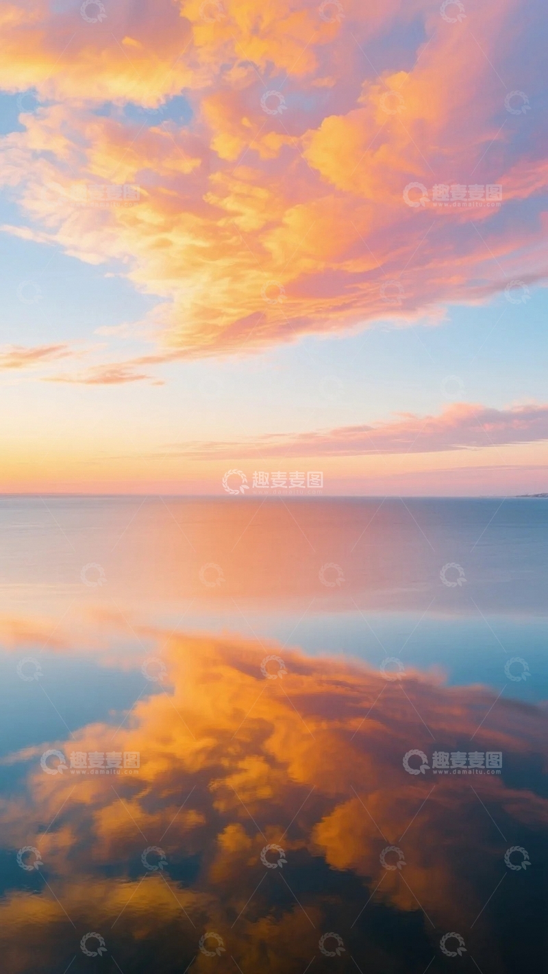 高清大图下载【趣麦麦图】绚烂晚霞下的湖光山色04