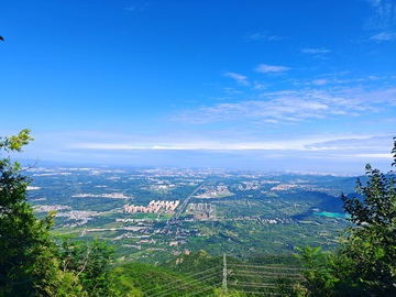 鹫峰，蓝天，