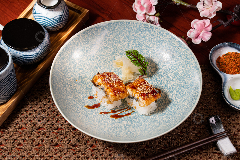 高清大图下载【趣麦麦图】炙烤活鳗鱼手握