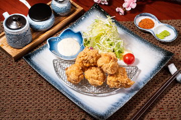 美食和风炸鸡块