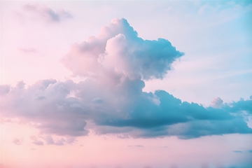 粉蓝天际云朵特写