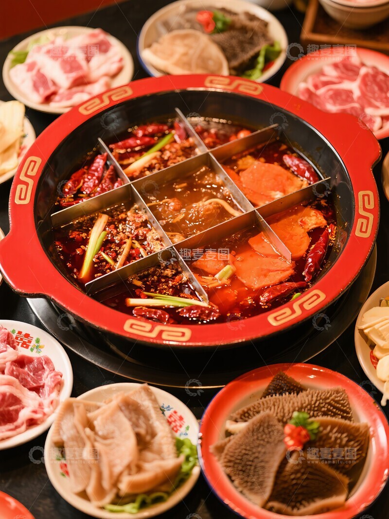 高清大图下载【趣麦麦图】九宫格火锅配各式食材