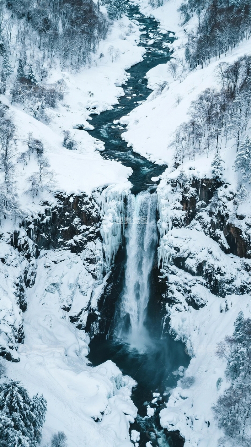 高清大图下载【趣麦麦图】冰雪覆盖下的高山飞瀑8