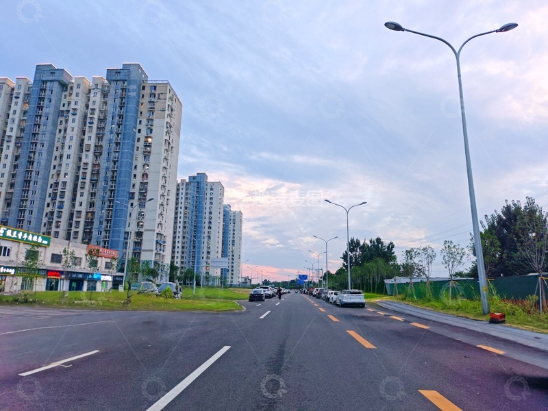 高清大图下载【趣麦麦图】北京 摩天大楼 ，金融商务，&nbsp;现代建筑 