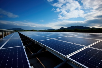 户外的新能源光伏板