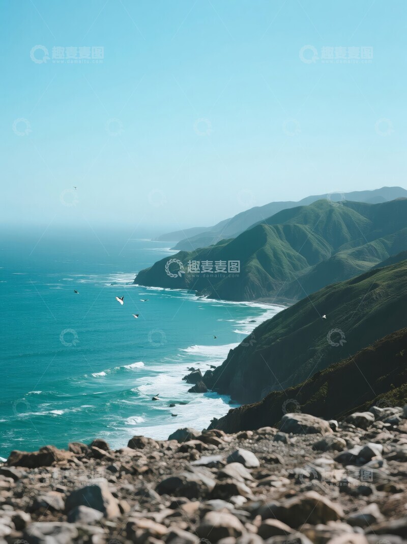 高清大图下载【趣麦麦图】海岸山脉与大海相接的壮丽景色