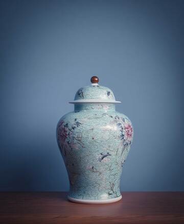 瓷器  端庄  釉色 