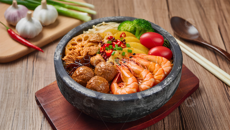 高清大图下载【趣麦麦图】美味丸子砂锅美食摄影